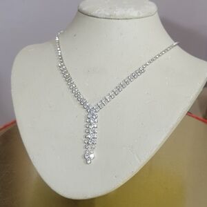 Sparkling Vintage Necklace